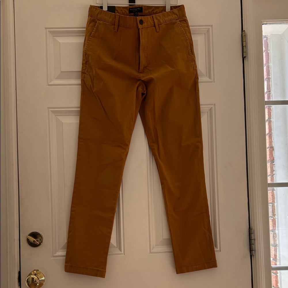 Banana Republic Men's Lived-in Chinos